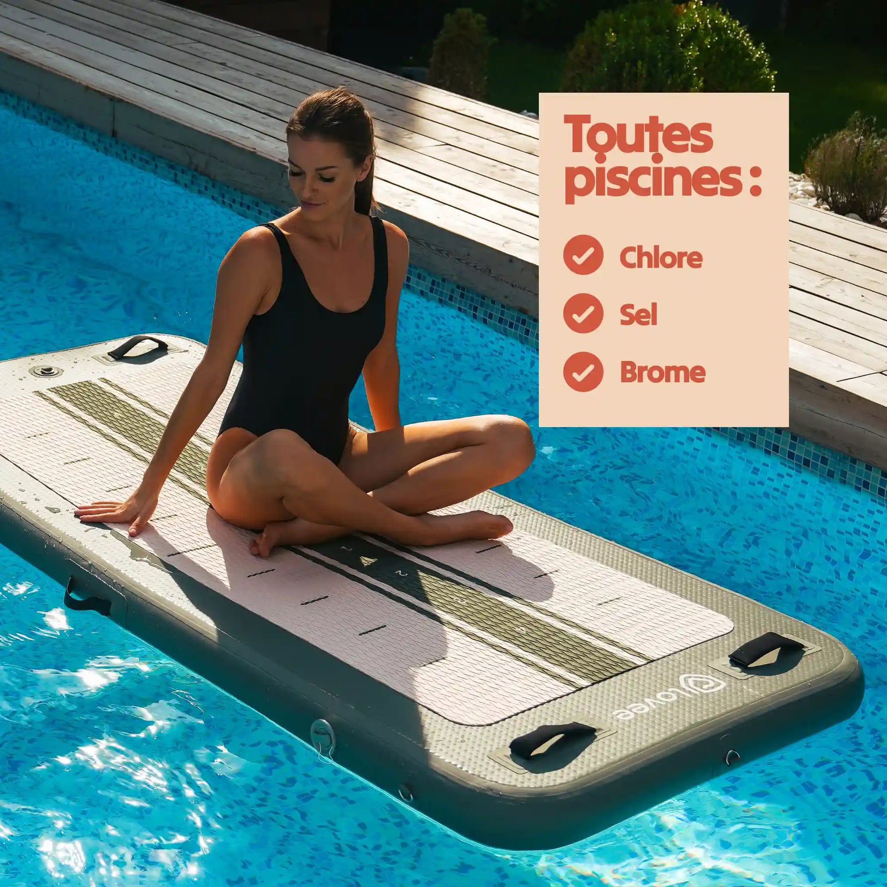 Aquaboard compatible avec tous types de piscines